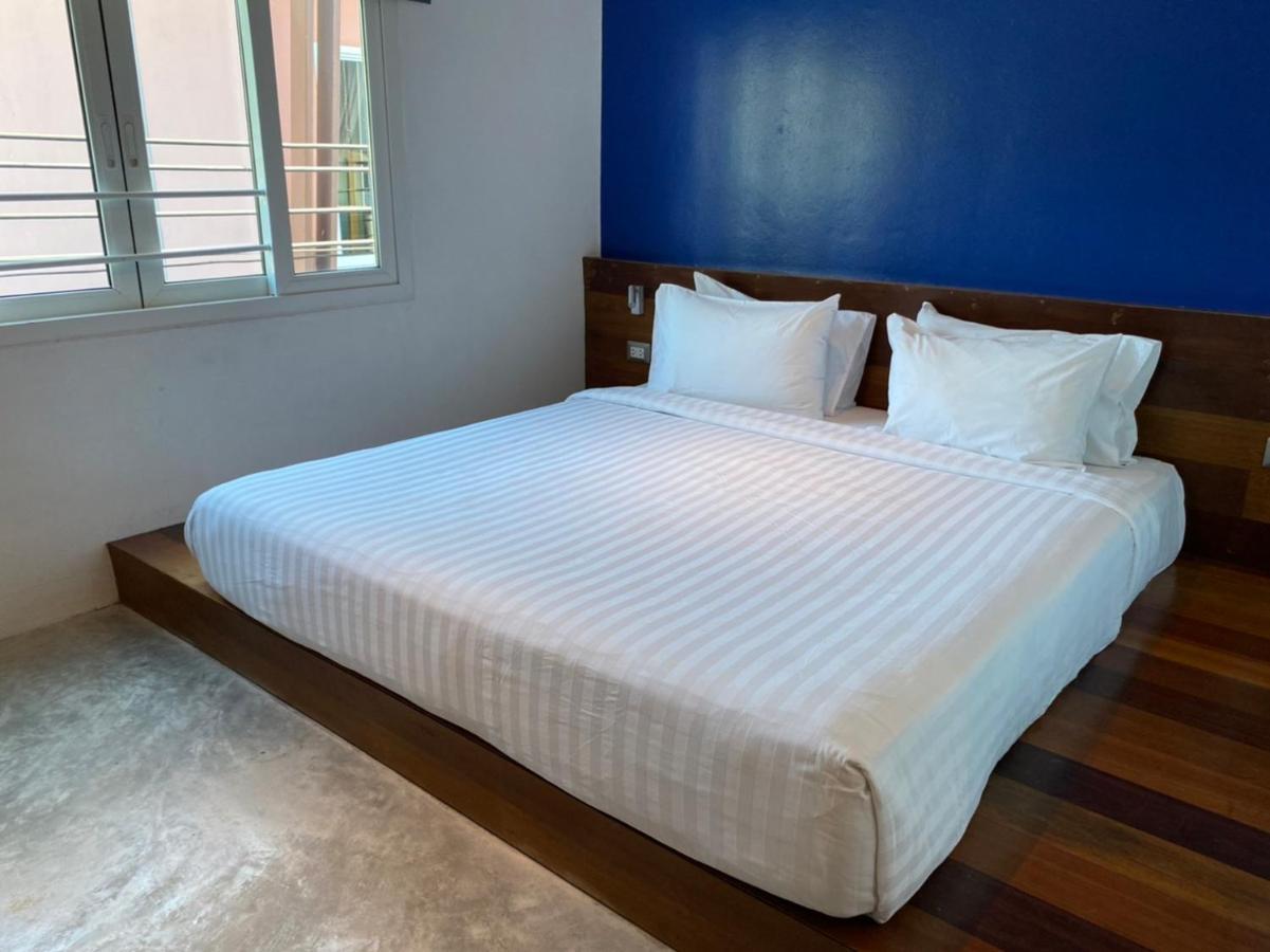 Hotel Tatata Ko Tao Esterno foto