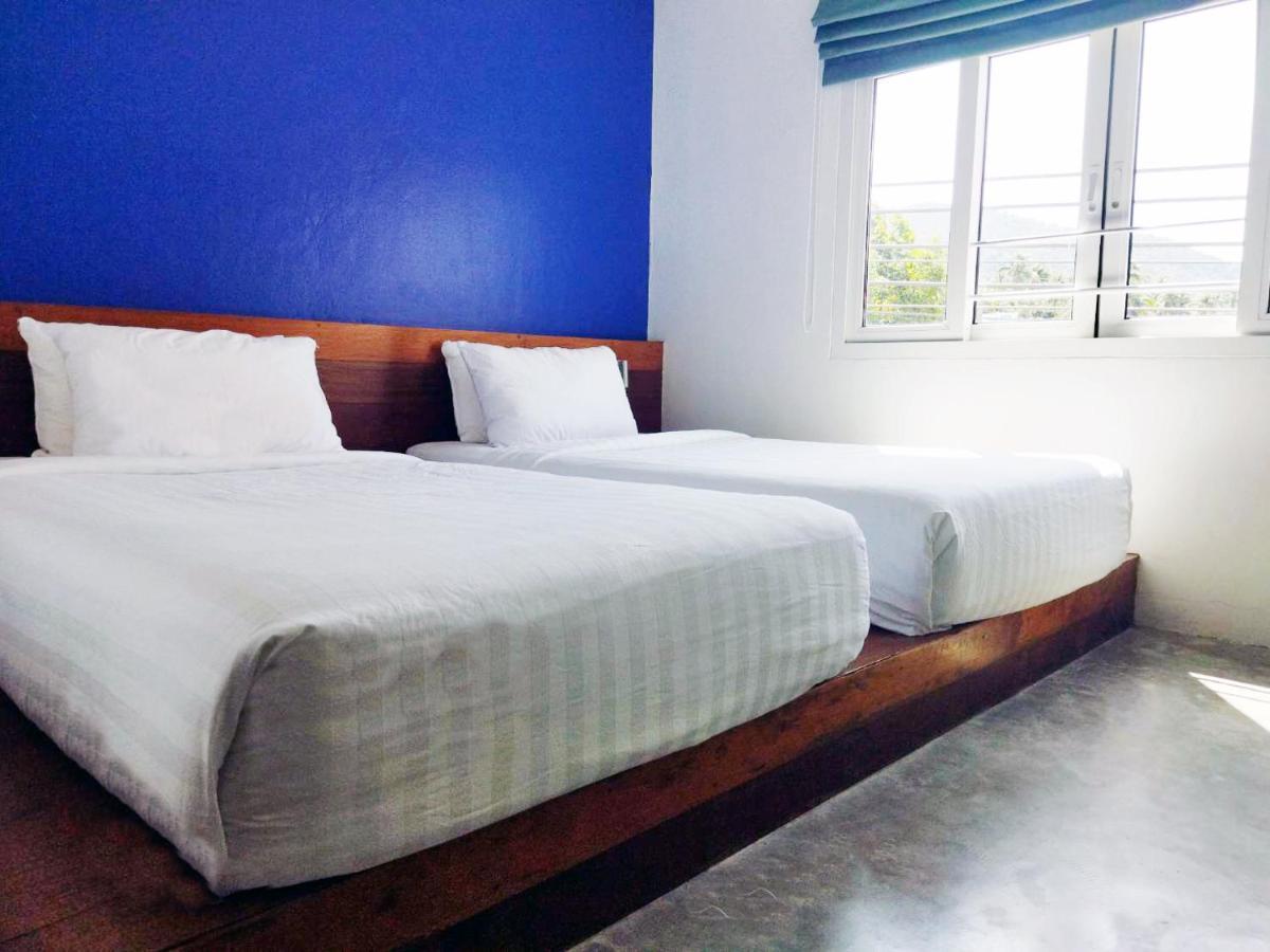 Hotel Tatata Ko Tao Esterno foto